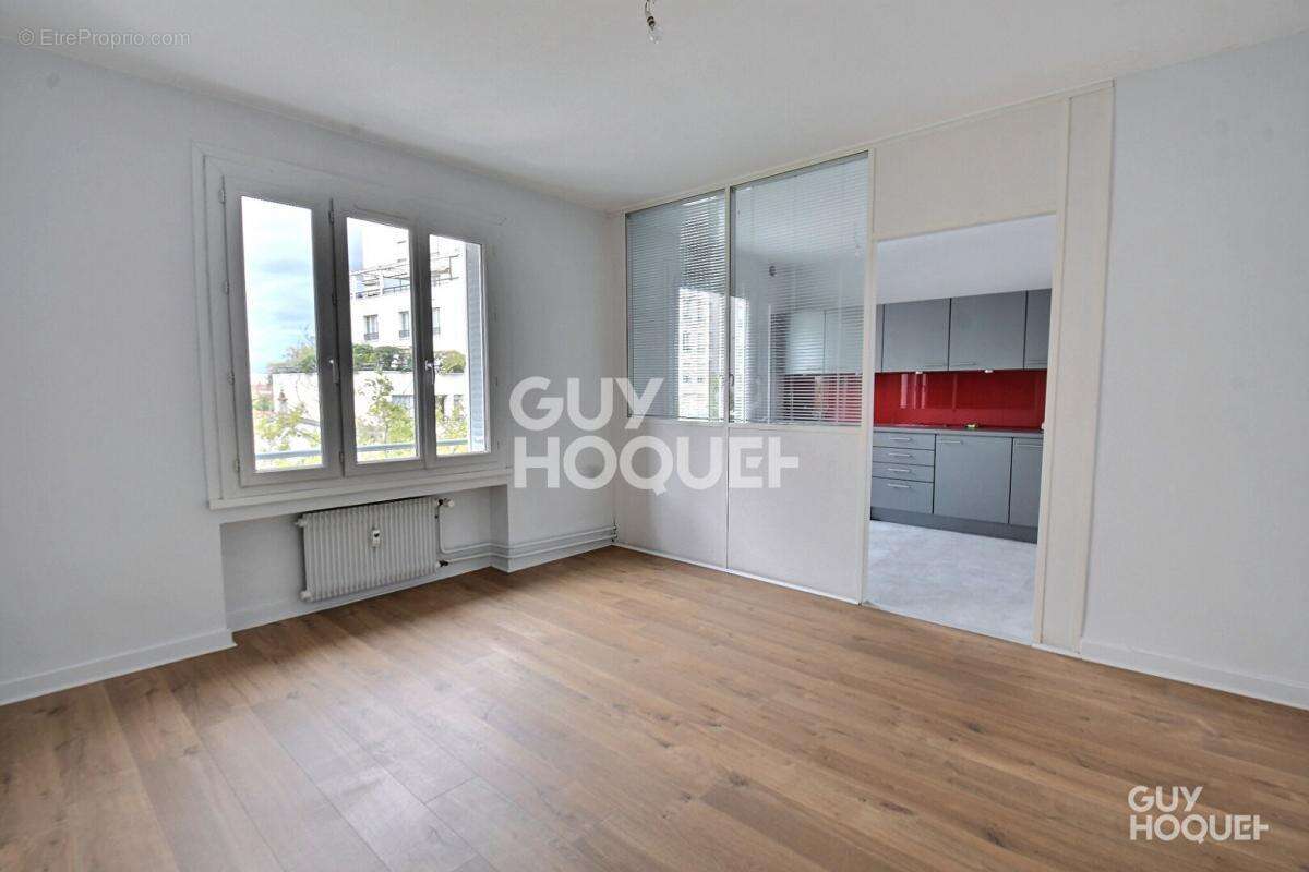 Appartement à LYON-8E