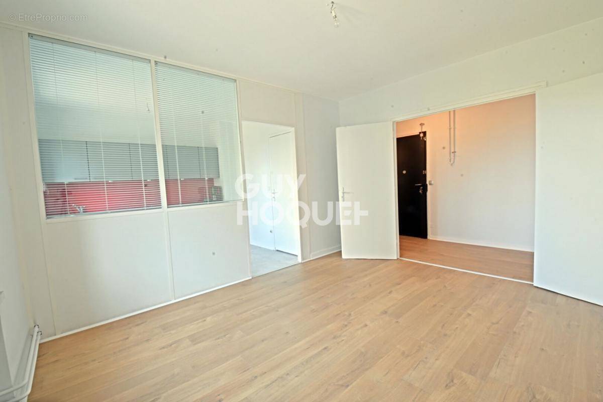 Appartement à LYON-8E