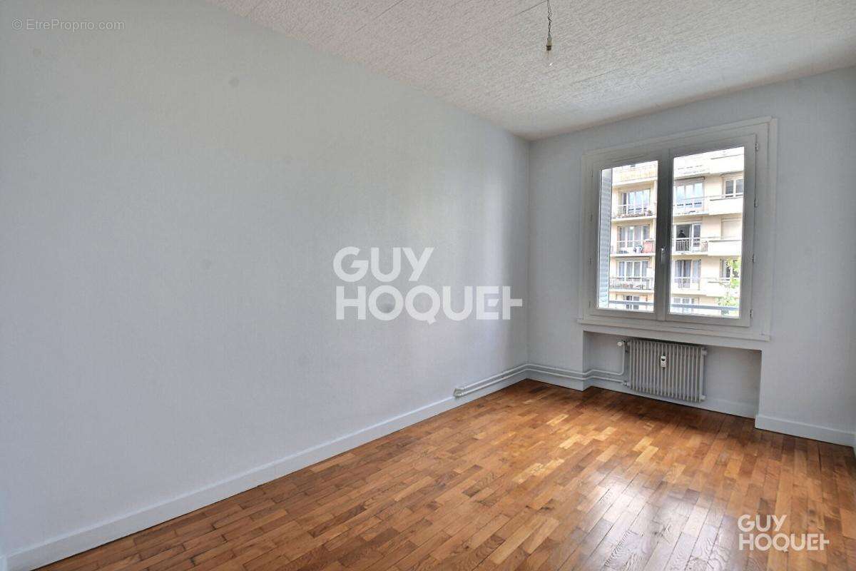 Appartement à LYON-8E