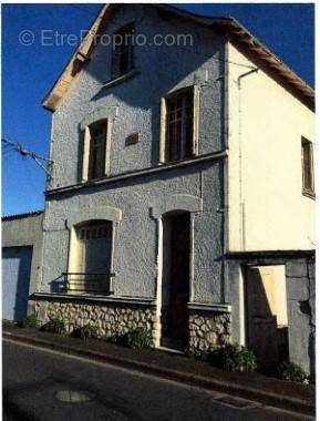 Maison à CHATELLERAULT