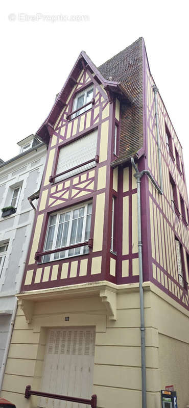 Appartement à TROUVILLE-SUR-MER