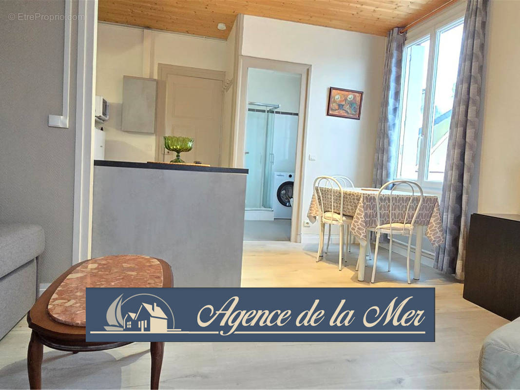 Appartement à TROUVILLE-SUR-MER