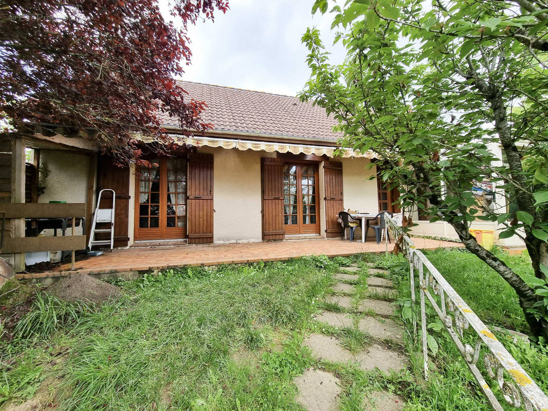 Maison à CORBIGNY