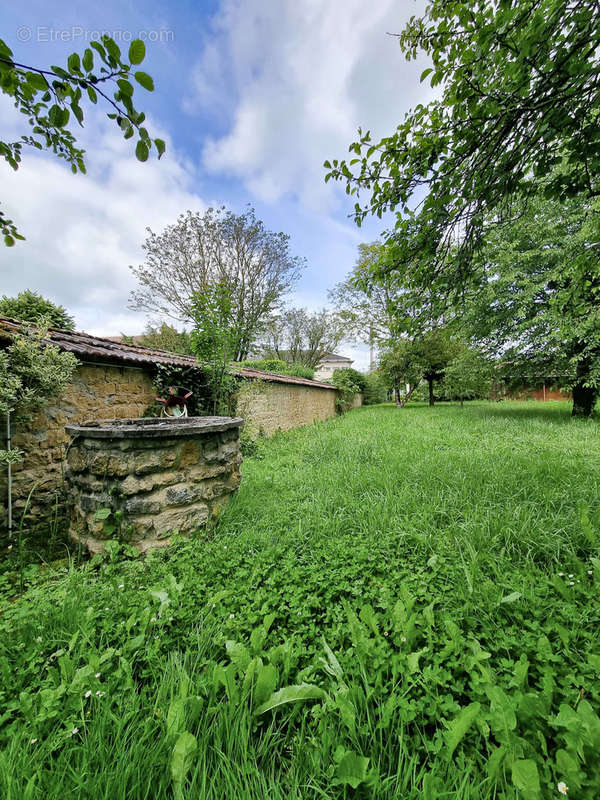 Maison à CORBIGNY