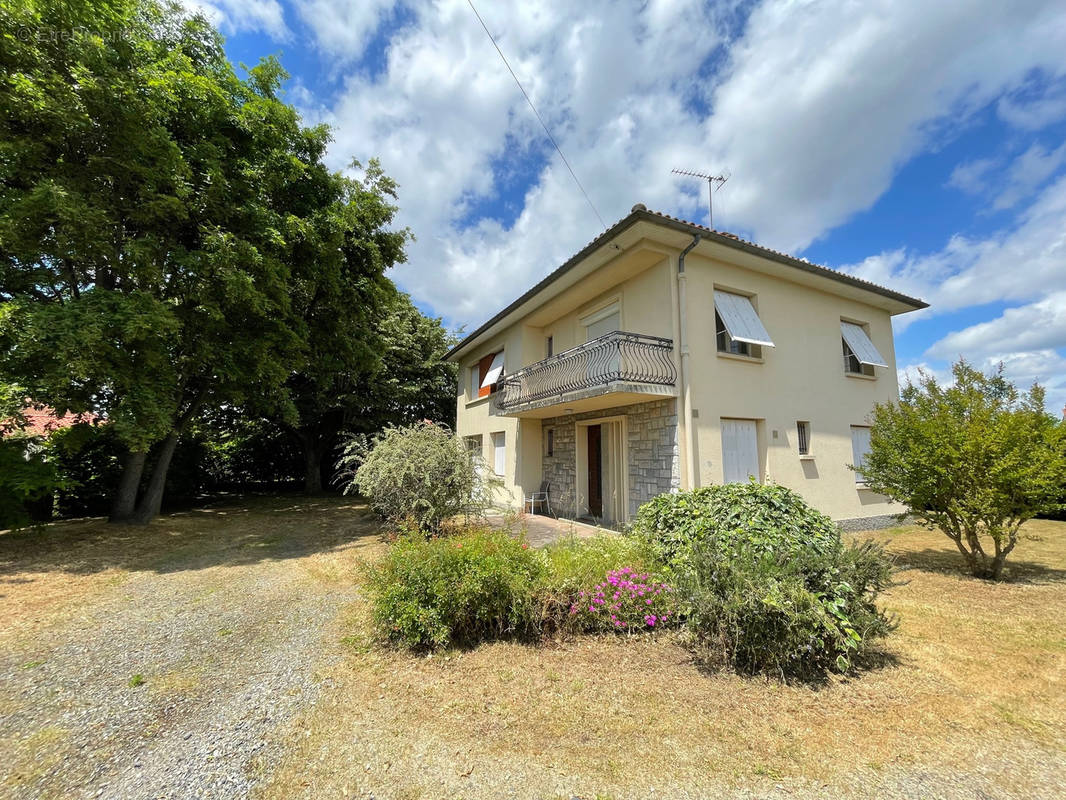 Maison à VILLENEUVE-TOLOSANE