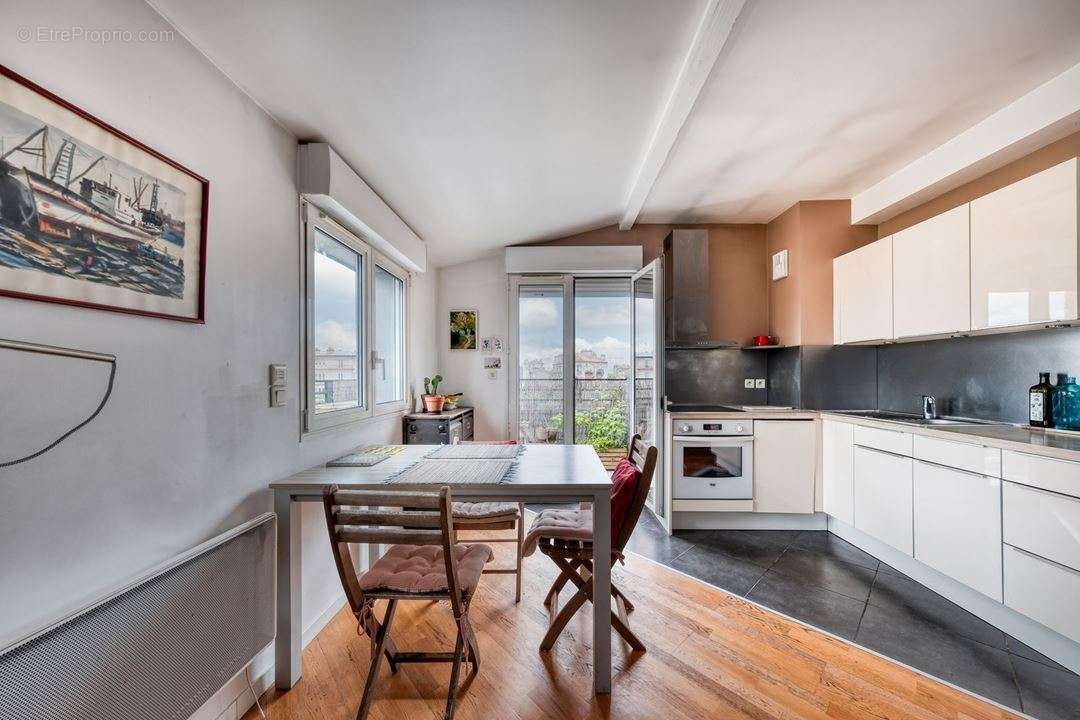 Appartement à CHOISY-LE-ROI