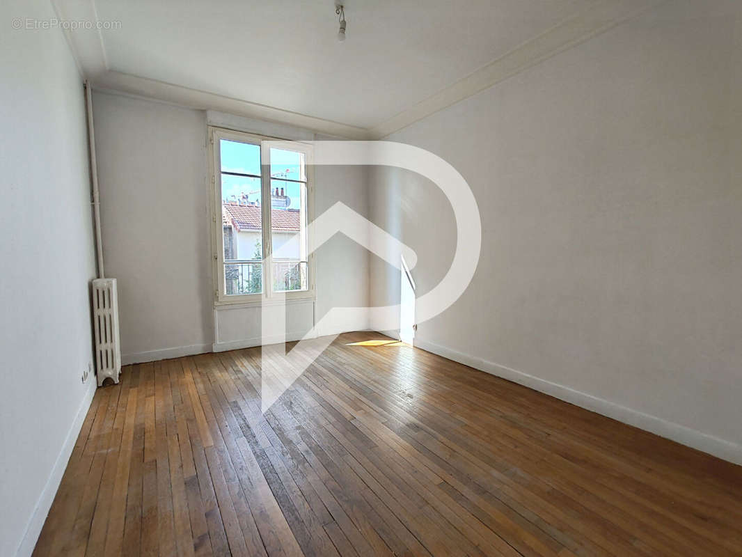 Appartement à COLOMBES