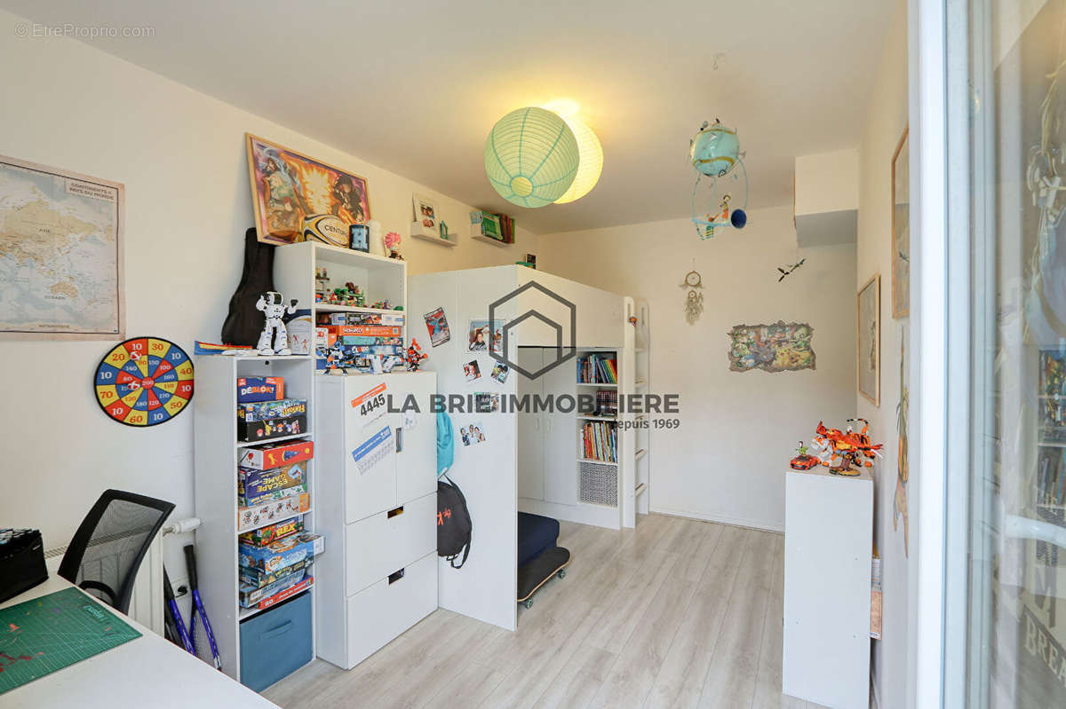 Appartement à YERRES