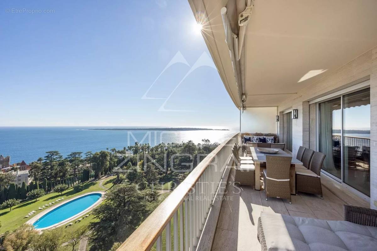 Appartement à CANNES