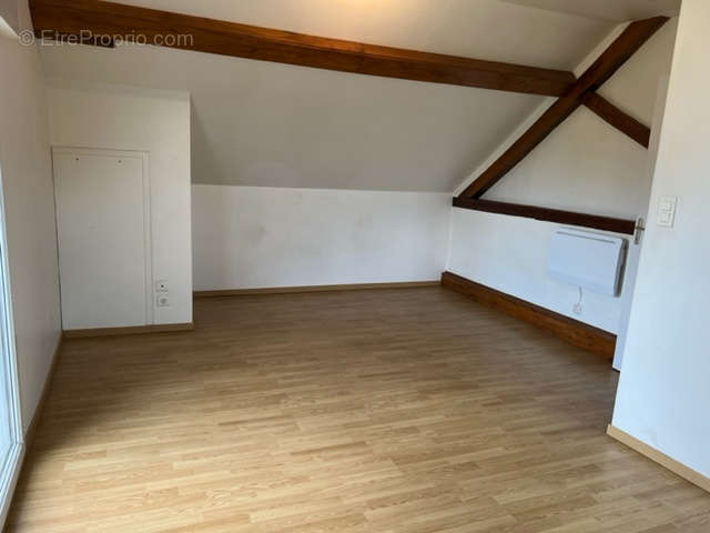 Appartement à VILLENEUVE-SUR-ALLIER