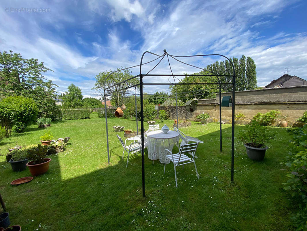 Maison à LA FERTE-BERNARD