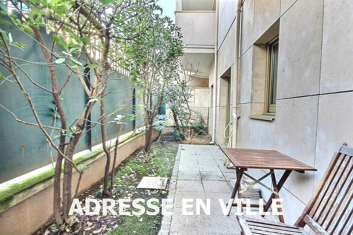 Appartement à LEVALLOIS-PERRET