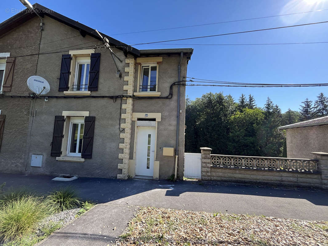 Maison à MOUTIERS