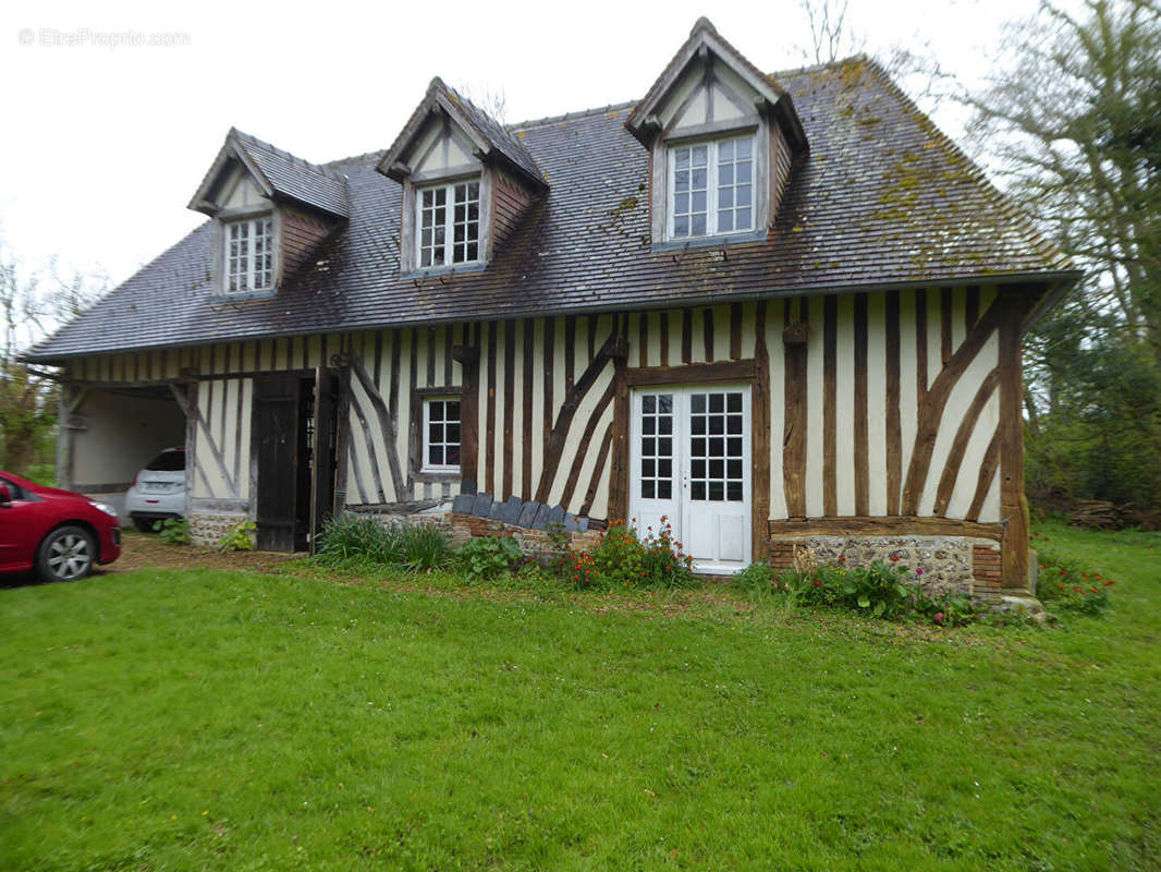 Maison à PONT-L&#039;EVEQUE