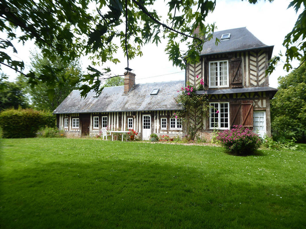 Maison à PONT-L&#039;EVEQUE