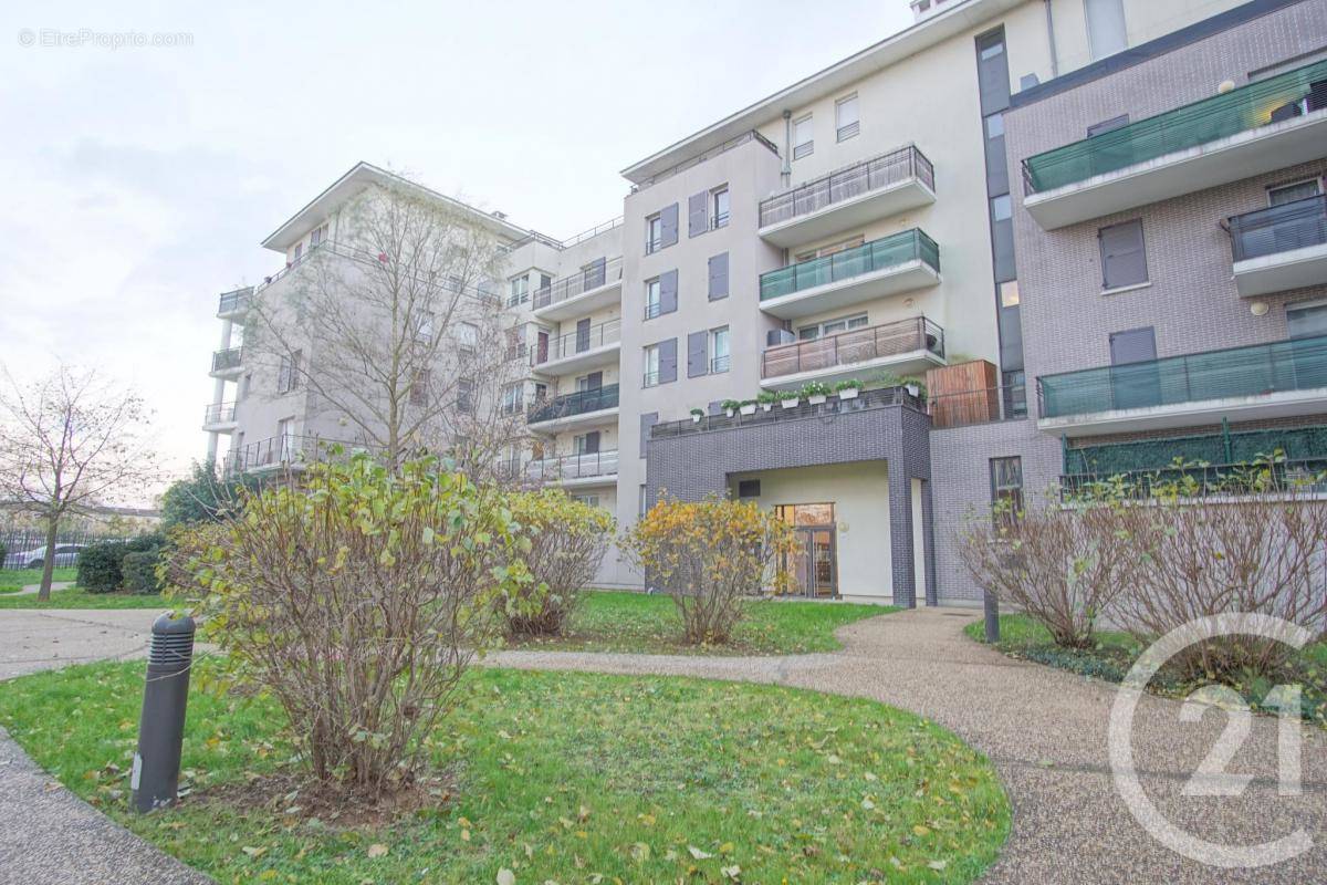 Appartement à VILLENEUVE-LE-ROI