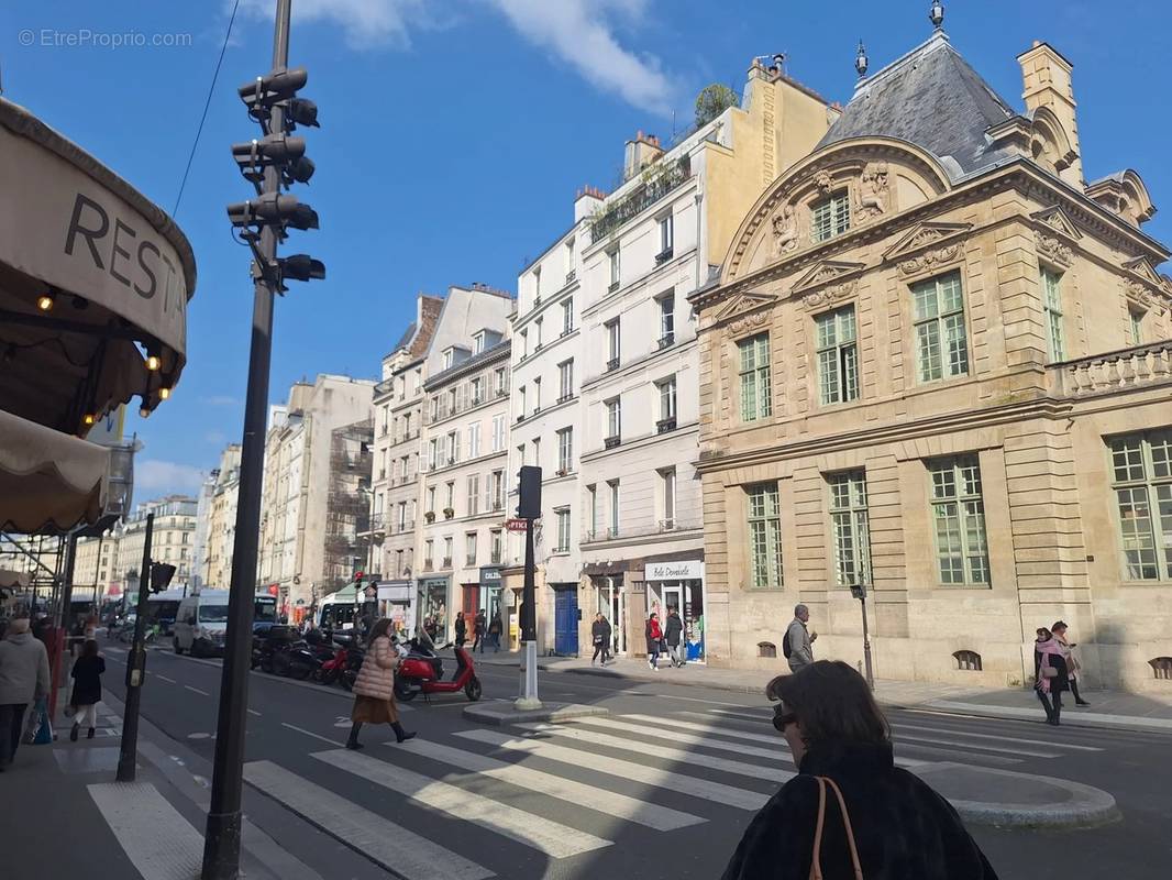 Appartement à PARIS-4E