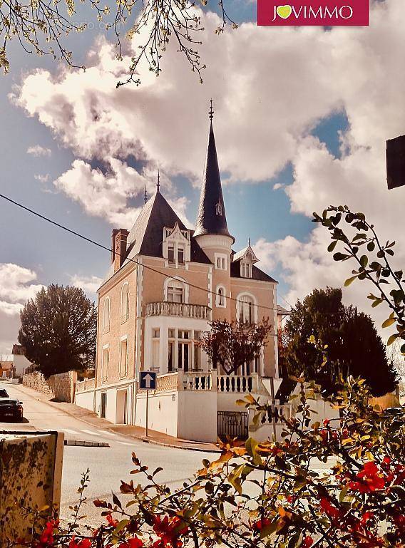 Maison à NERIS-LES-BAINS