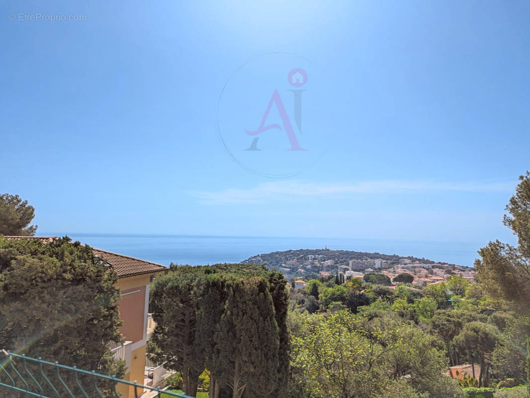 Maison à ROQUEBRUNE-CAP-MARTIN