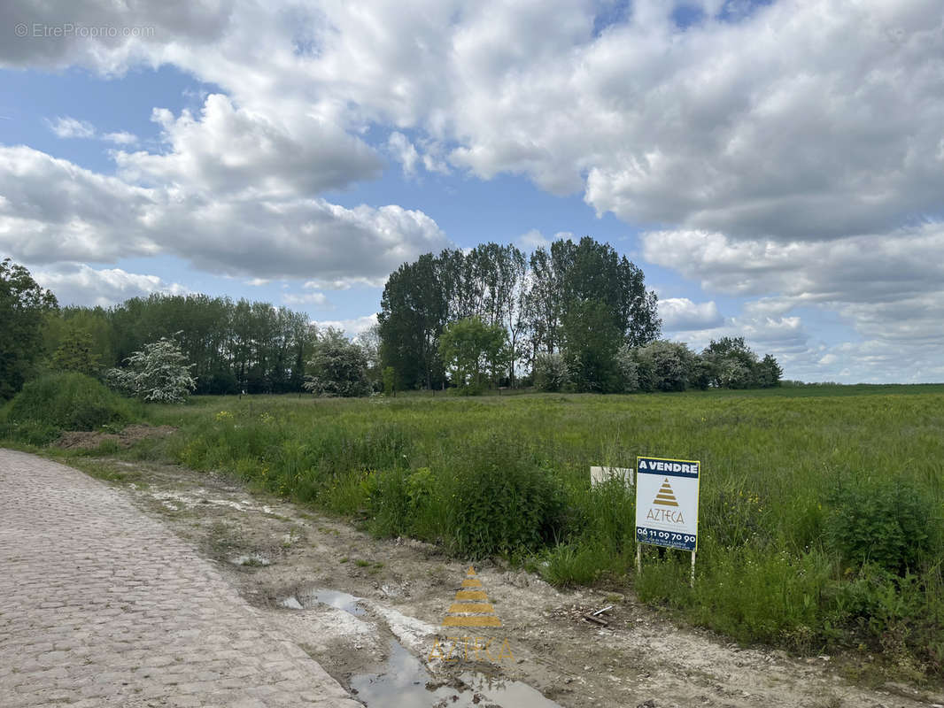 Terrain à CAMBRAI