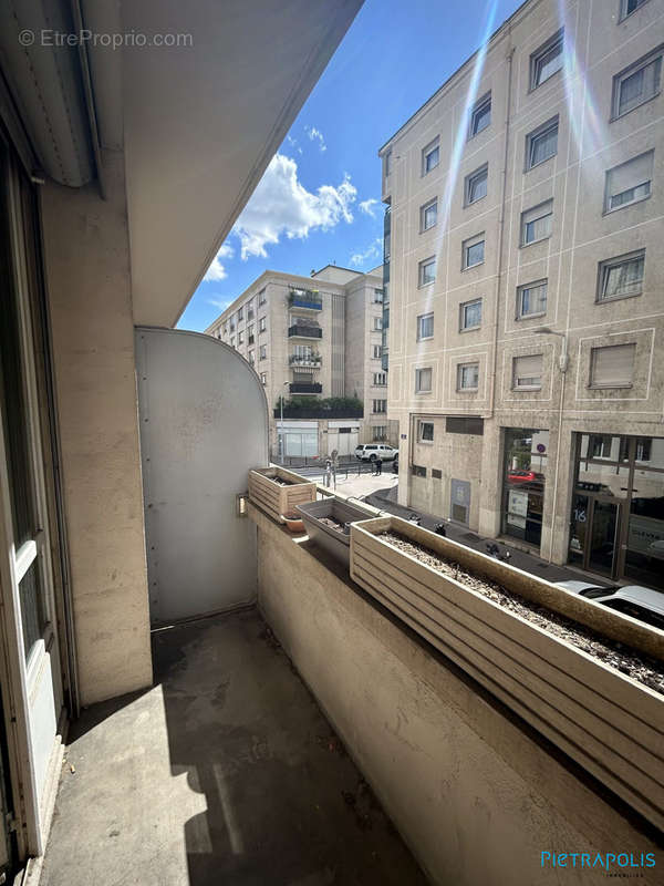 Appartement à LYON-6E