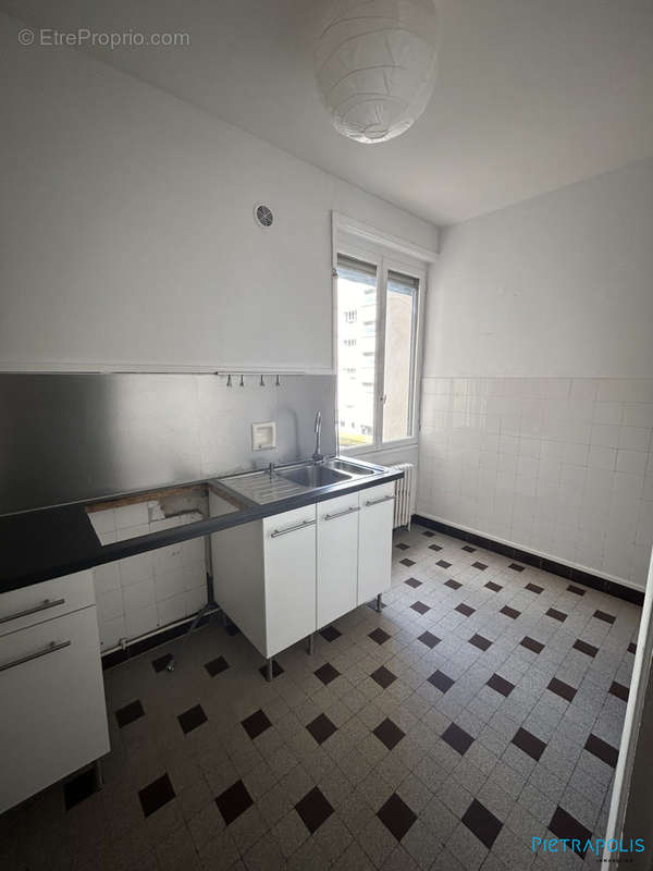 Appartement à LYON-6E