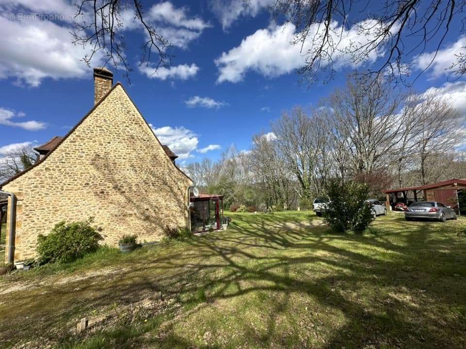 Maison à BELVES