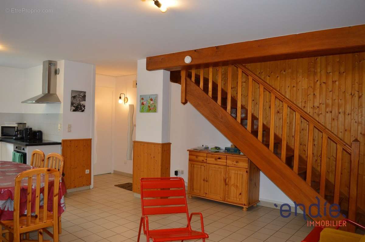 Appartement à LELEX