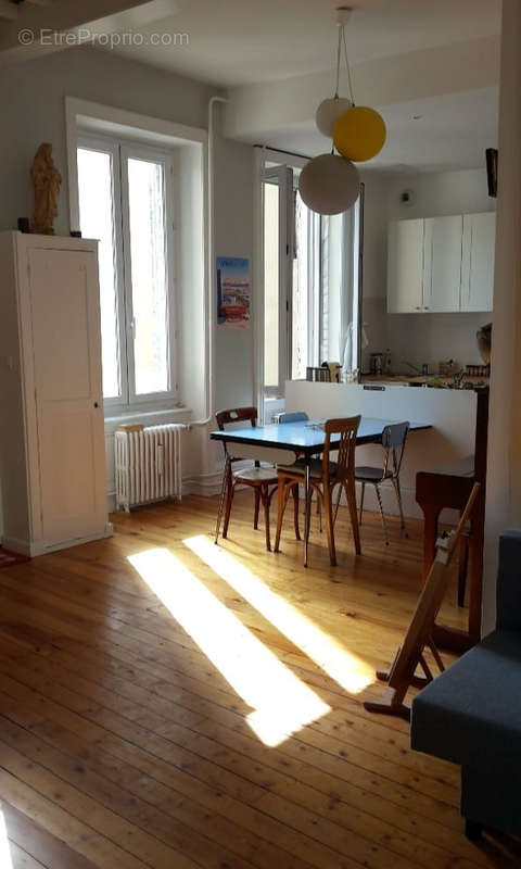 Appartement à LYON-5E