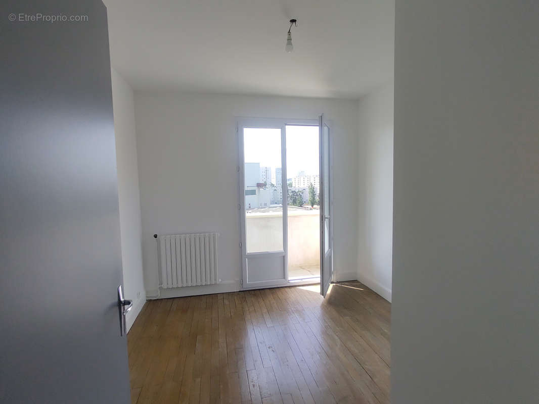 Appartement à LYON-8E