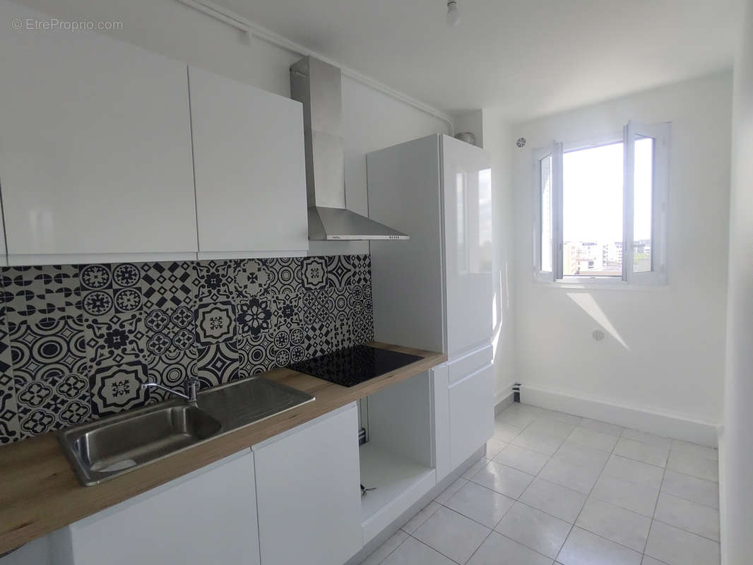 Appartement à LYON-8E