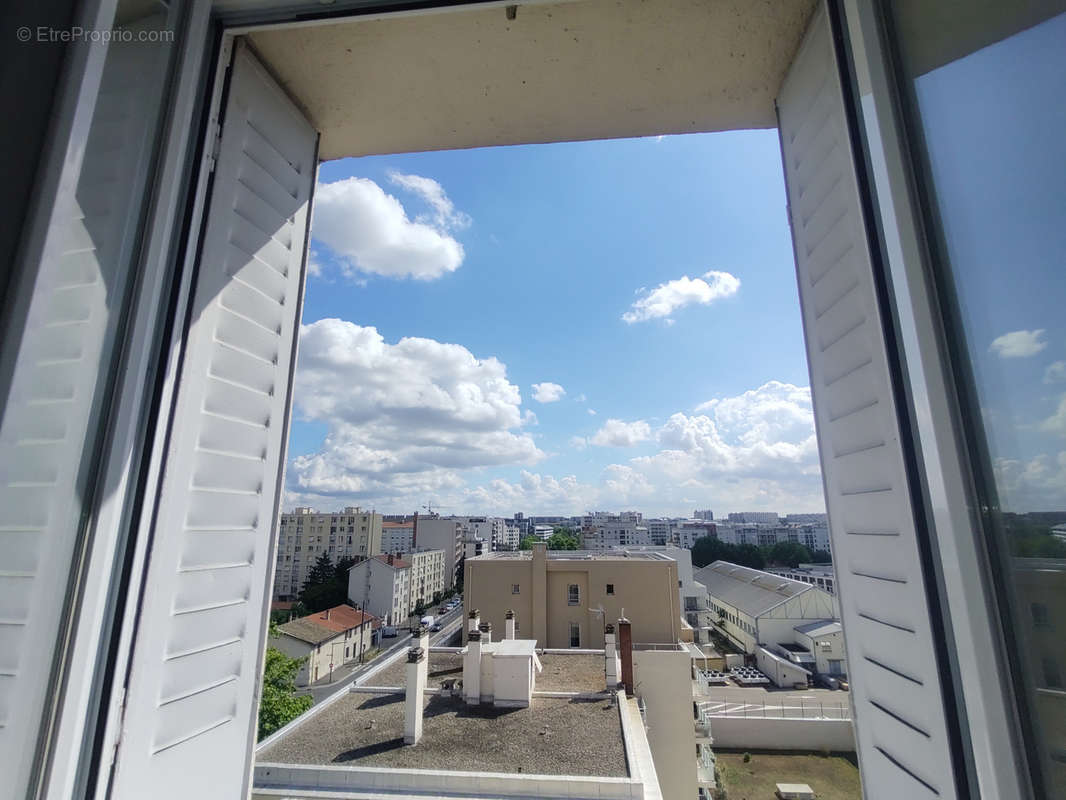 Appartement à LYON-8E