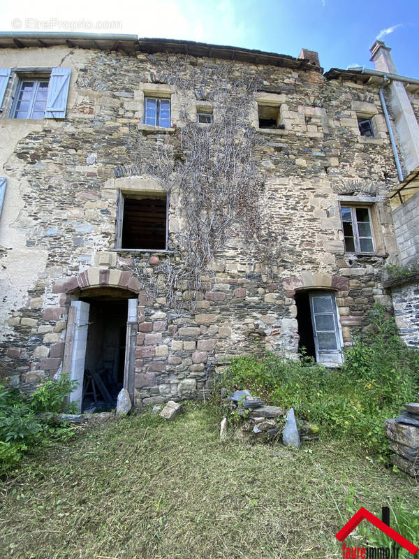 Maison à DONZENAC