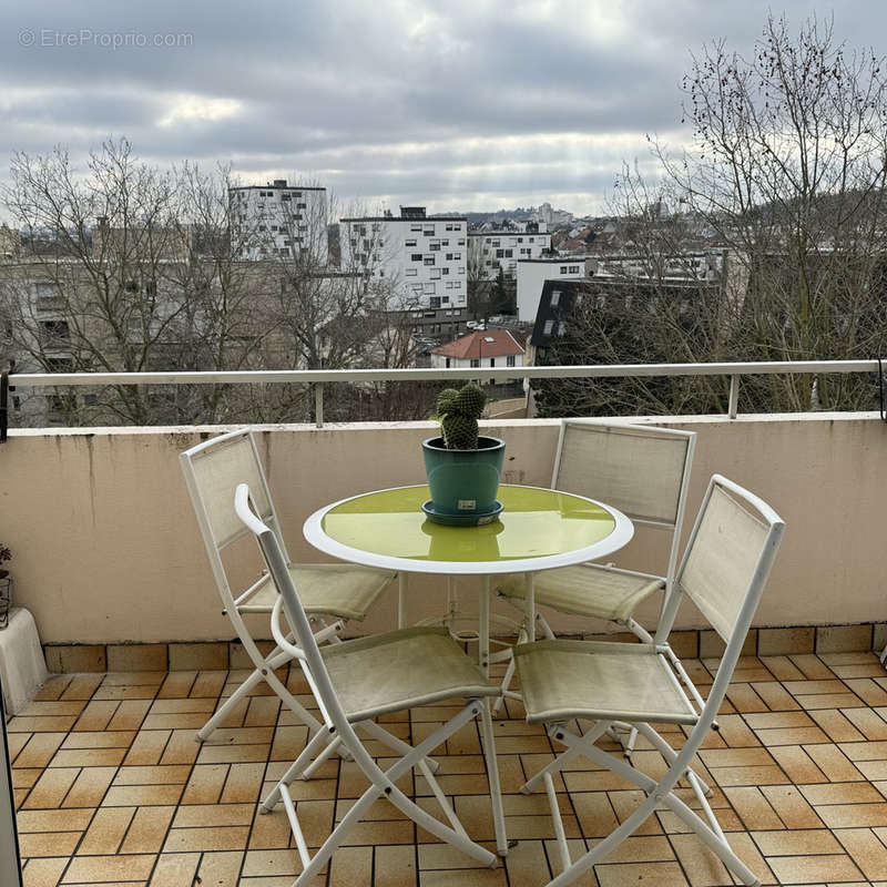 Appartement à ERMONT