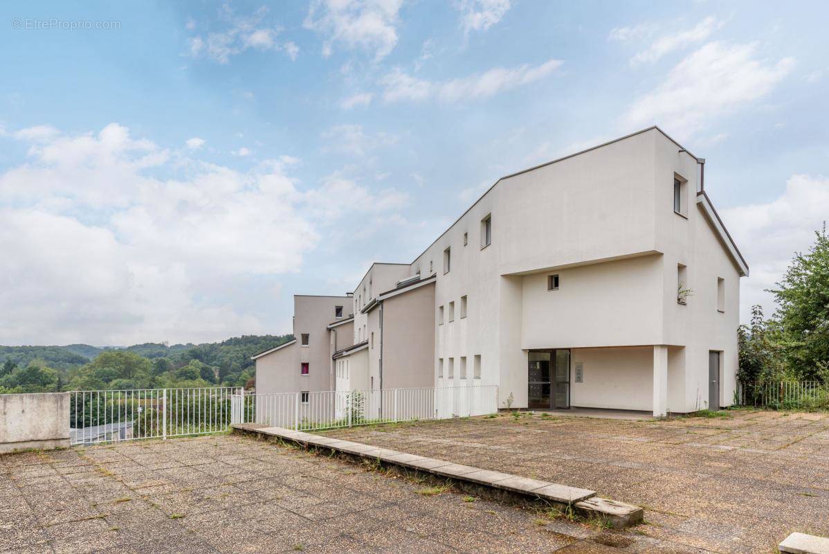 Appartement à VILLEFONTAINE