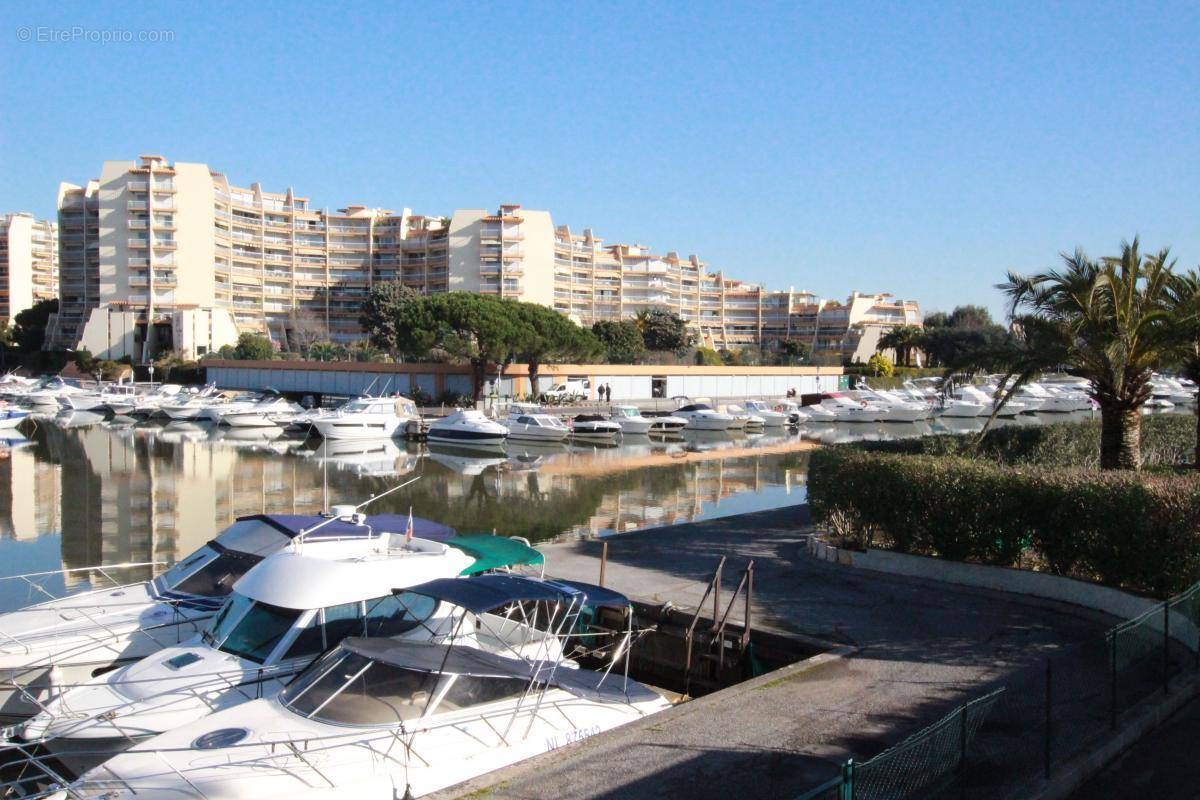 Appartement à MANDELIEU-LA-NAPOULE