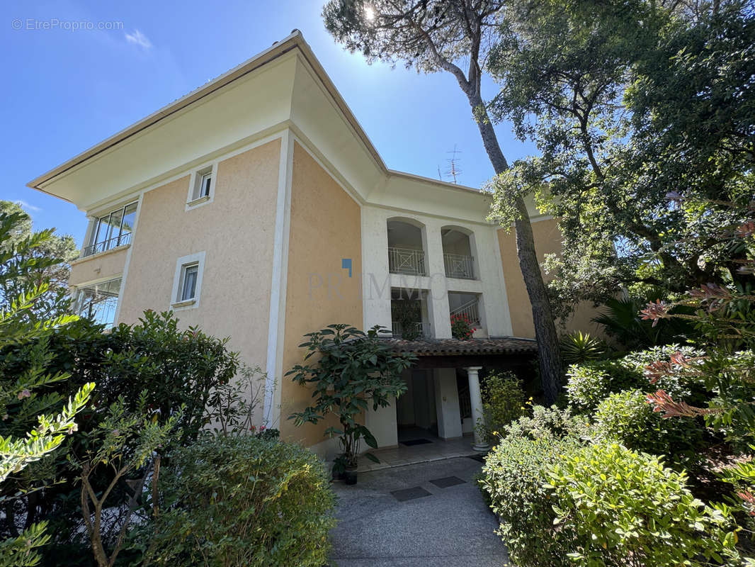 Appartement à SAINT-RAPHAEL