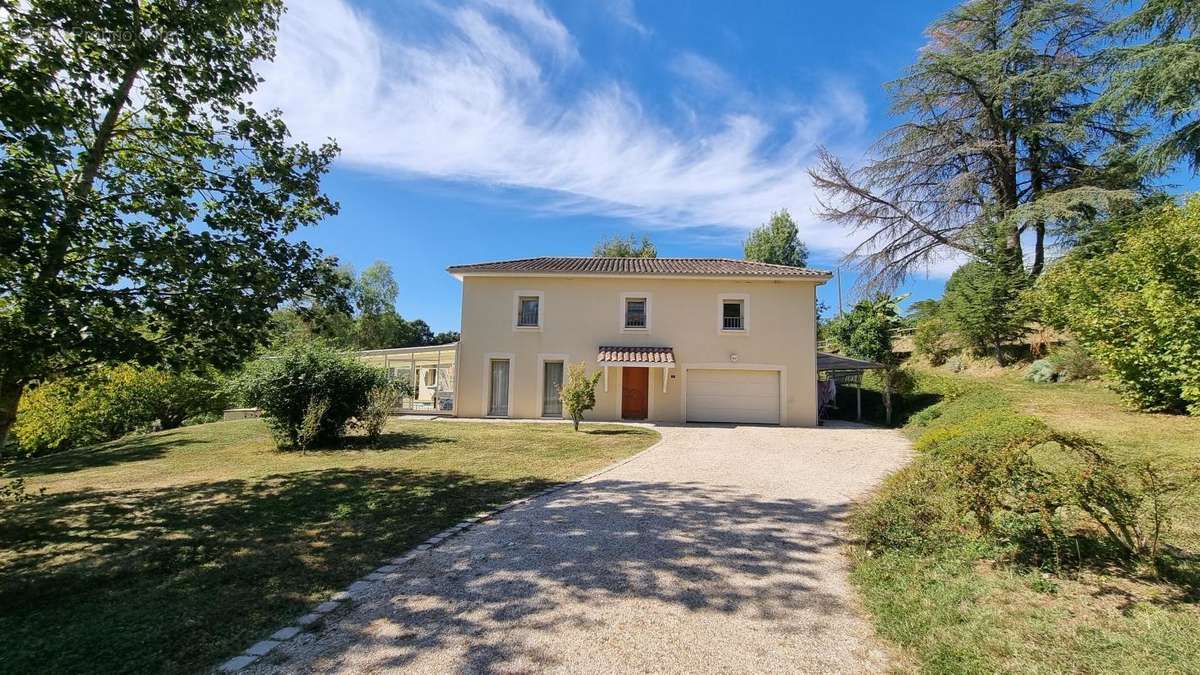 Maison à VILLAMBLARD