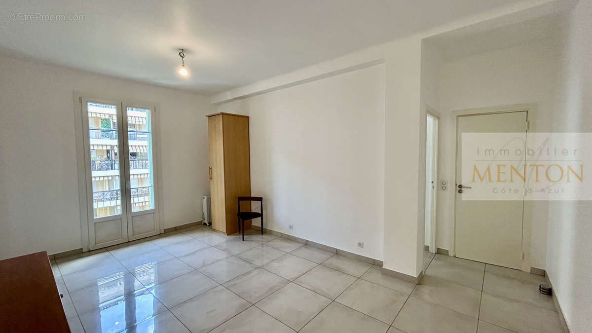 Appartement à MENTON