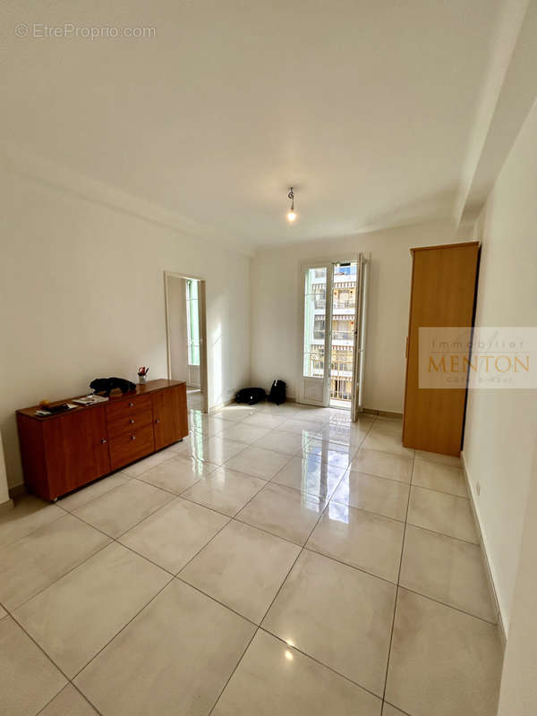 Appartement à MENTON