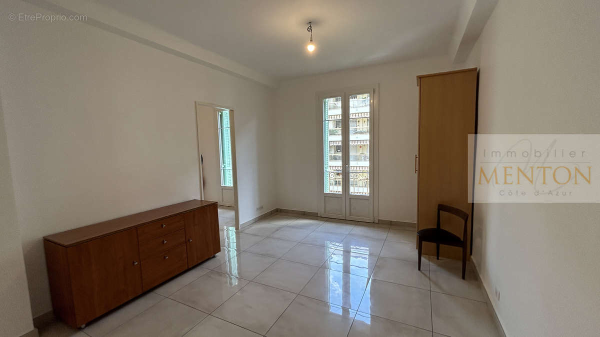 Appartement à MENTON