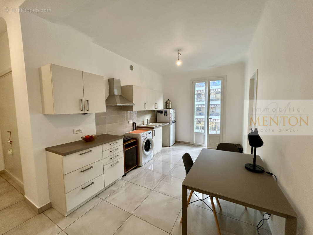 Appartement à MENTON