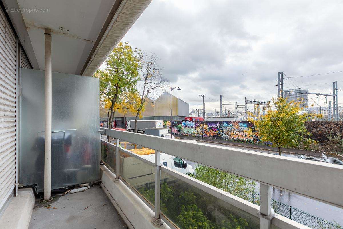 Appartement à PARIS-19E