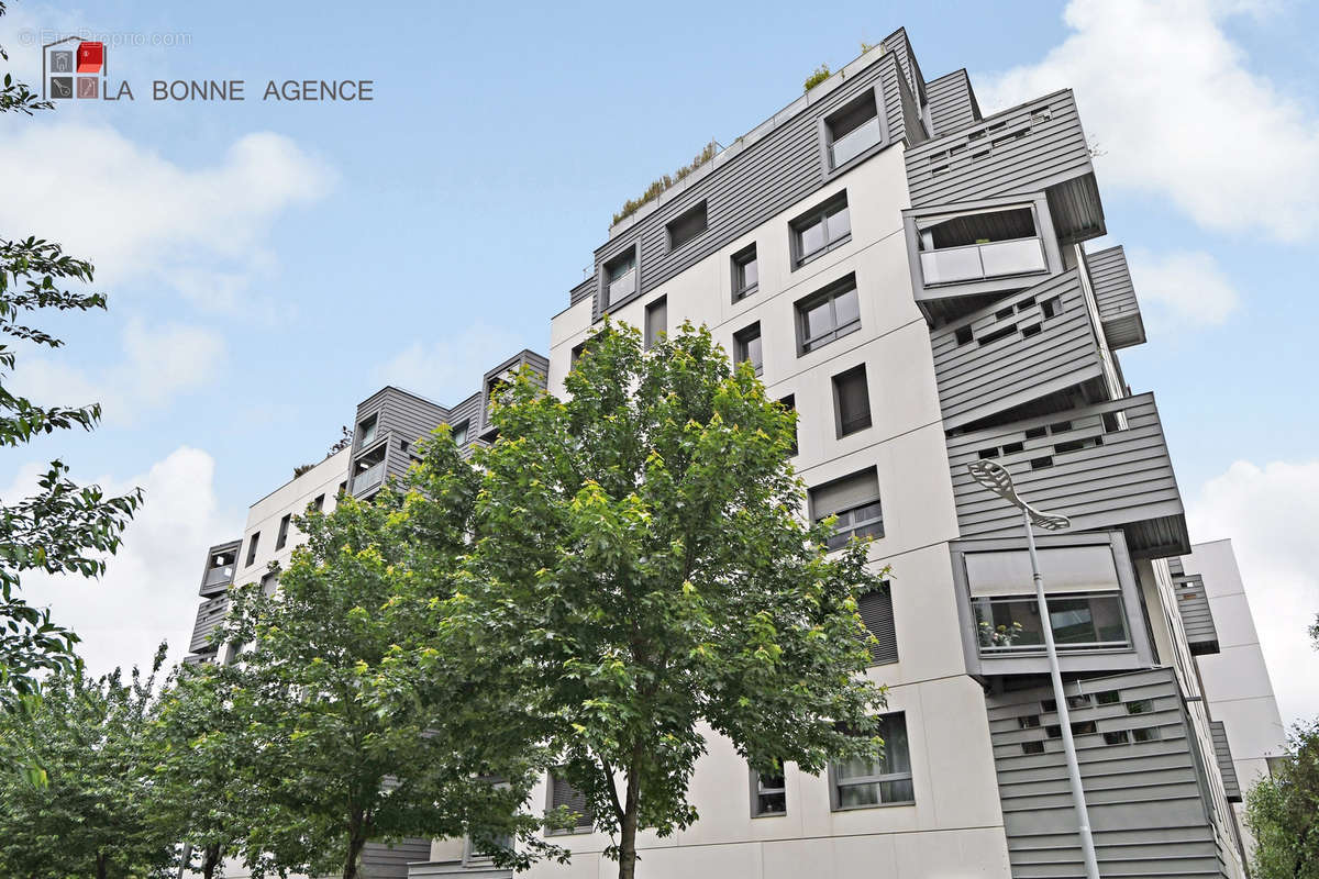 Appartement à ISSY-LES-MOULINEAUX