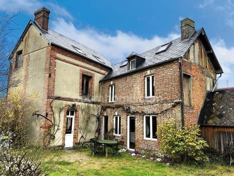 Maison à BERNAY