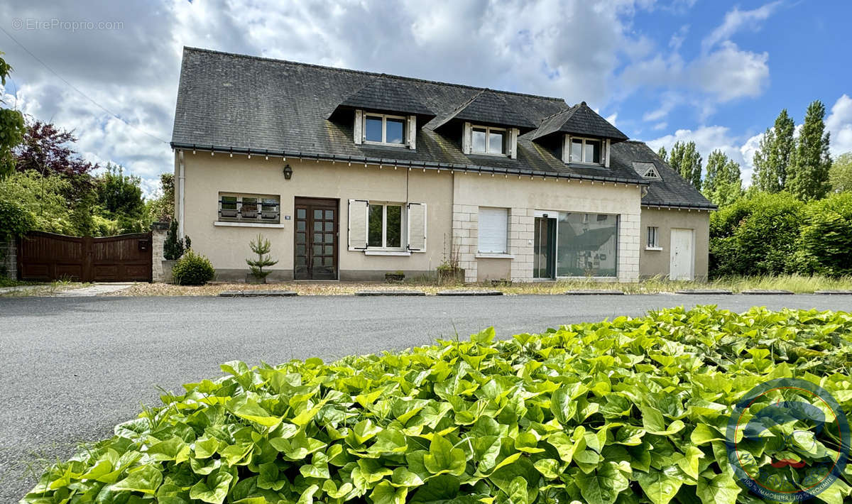 Maison à BAZOUGES-SUR-LE-LOIR