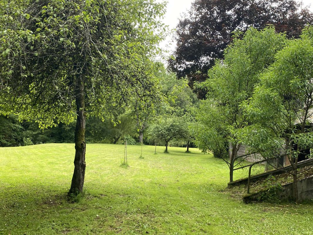 Maison à PIERRE-BUFFIERE