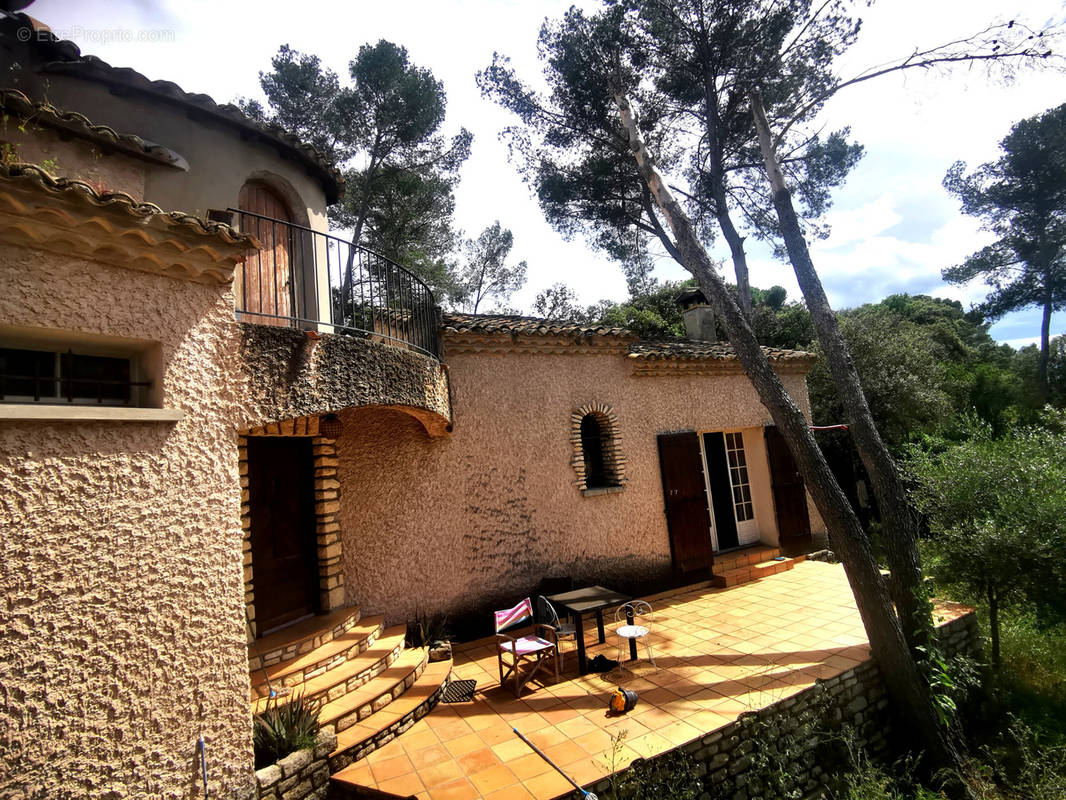 Maison à NIMES