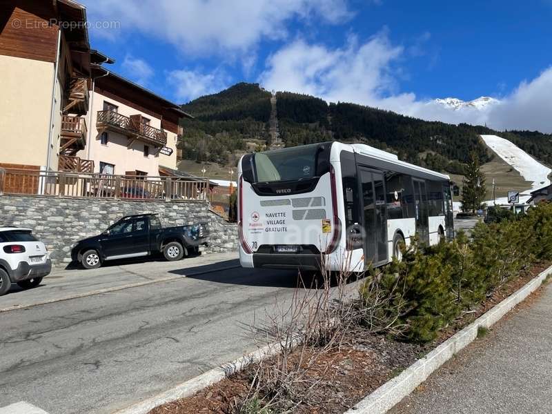 Commerce à AUSSOIS