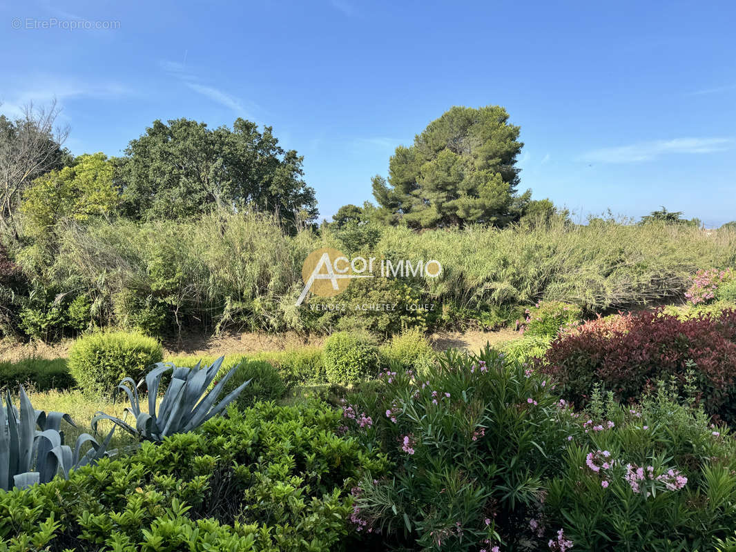 Appartement à SANARY-SUR-MER